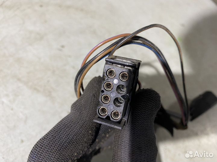 Подрулевой переключатель дворников BMW 5 E34