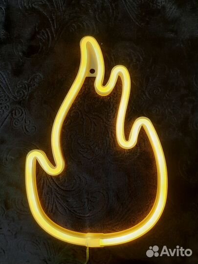 Неоновая вывеска готовая