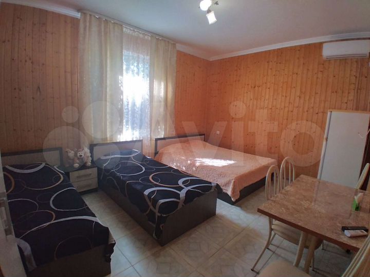 Комната 25 м² в 5-к., 2/2 эт.