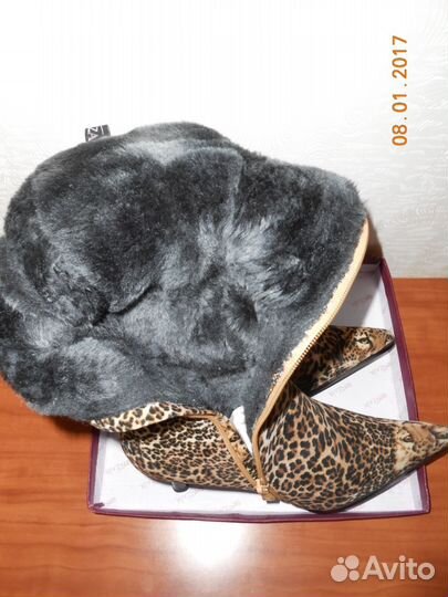 Замшевые сапоги