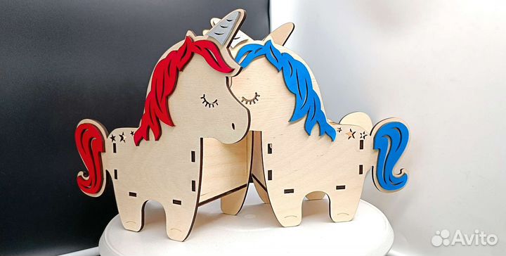 Единорог кашпо