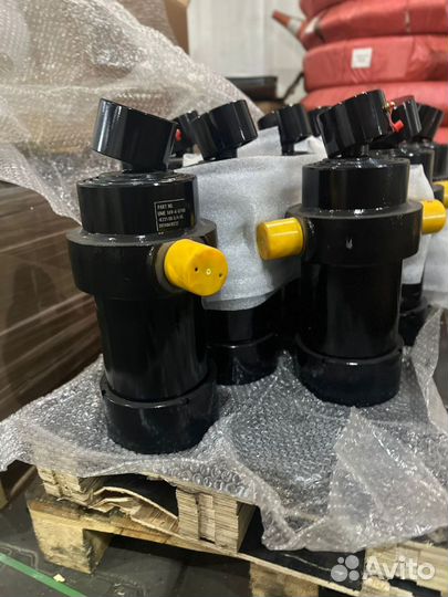 Гидроцилиндр подъема кузова