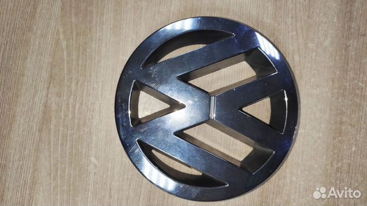 Эмблема VW оригинал хром