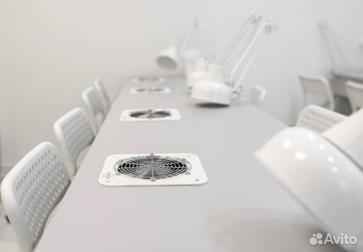 Курсы маникюра EMi