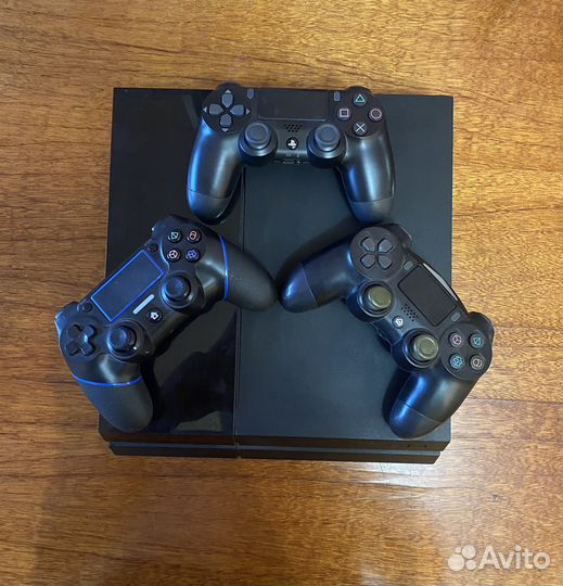 Sony PlayStation 4