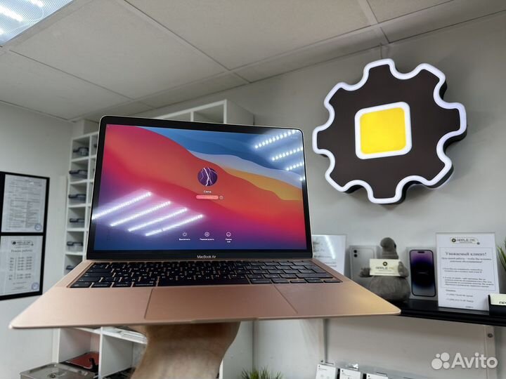 Замена матрицы (экрана) MacBook