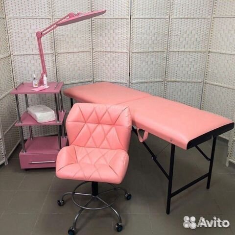 Кушетка, Массажный стол