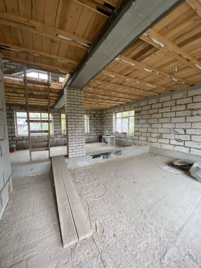 Дом 220 м² на участке 8,9 сот.