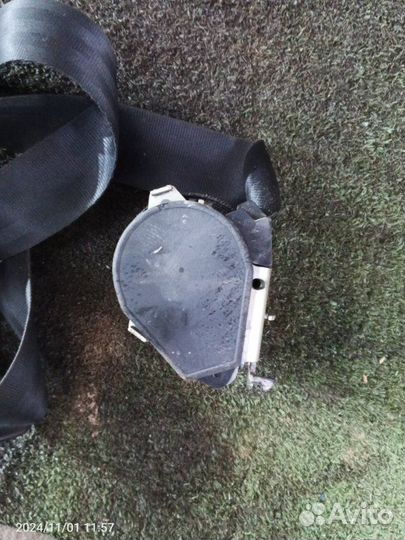 Ремень безопасности передний левый Renault Logan