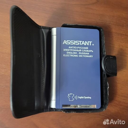Электронный словарь (переводчик) assistant AT-2094