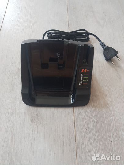 Зарядное устройство black decker 36v