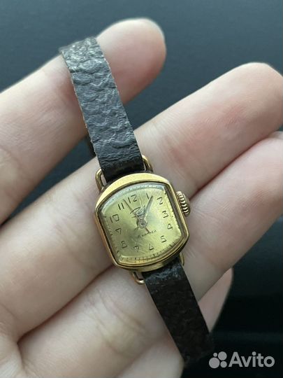 Часы женские Заря СССР