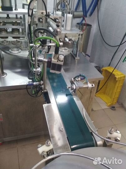 Автомат розлива и фасовки в стаканы (16 поз-стол)