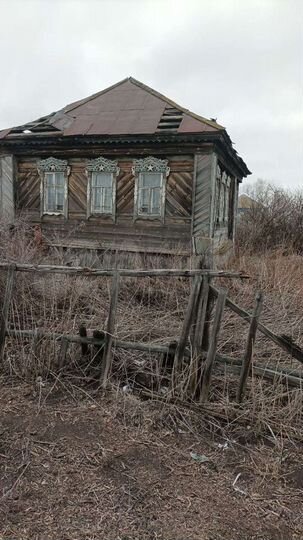 Дом 28 м² на участке 10 сот.