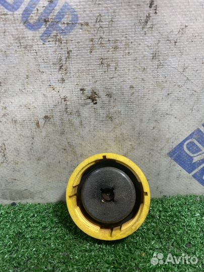 Крышка расширительного бачка Ford Fusion хэтчбек