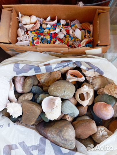 Продам угловой аквариум