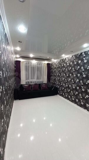 3-к. квартира, 90 м², 1/5 эт.