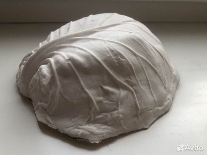 Фарфоровая вазочка 