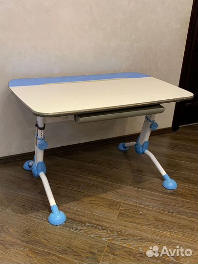 Растущая парта стол