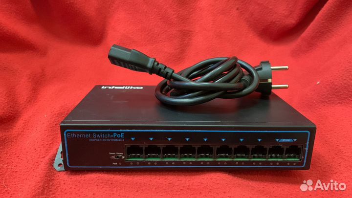 Сетевой коммутатор PoE Switch
