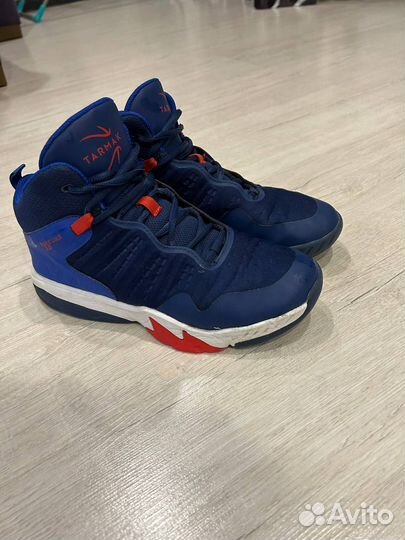 Баскетбольные кроссовки