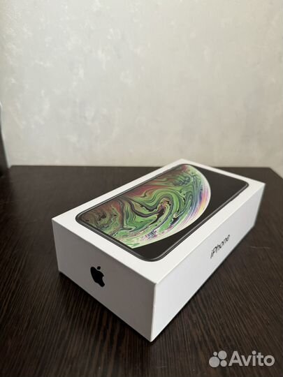 iPhone Xs Max, 64 ГБ