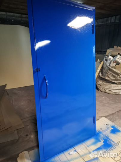 Технические двери (металлические) для дома, гаража