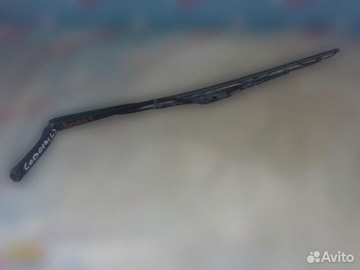 Поводок стеклоочистителя передний левый Chevrolet