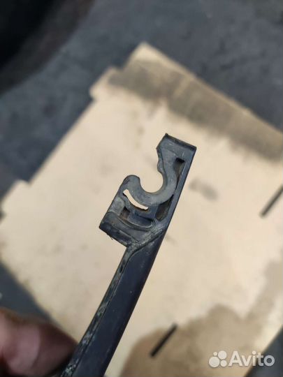 Задний дворник поводок Kia Ceed ED