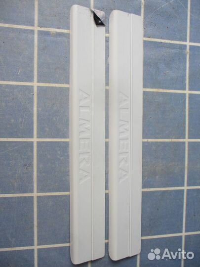 Накладки порогов Nissan Almera G15