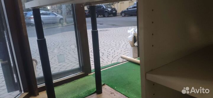 Мебельная стойка с декором