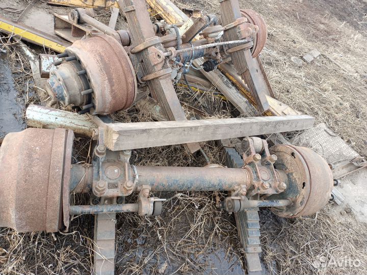 Ось для прицепа