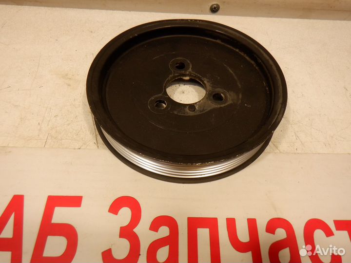 Шкив насоса гидроусилителя BMW 3 E46 M43B19 M43TU