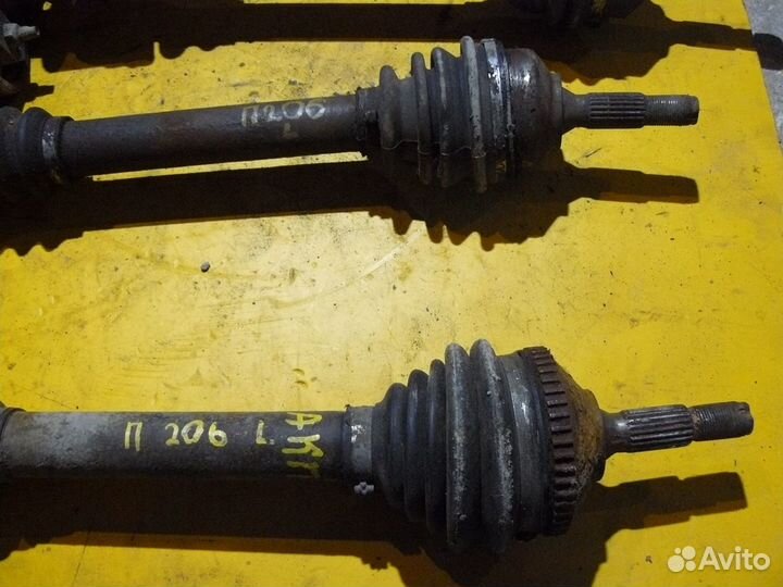 Приводной вал для Peugeot 206 1,4л 8v