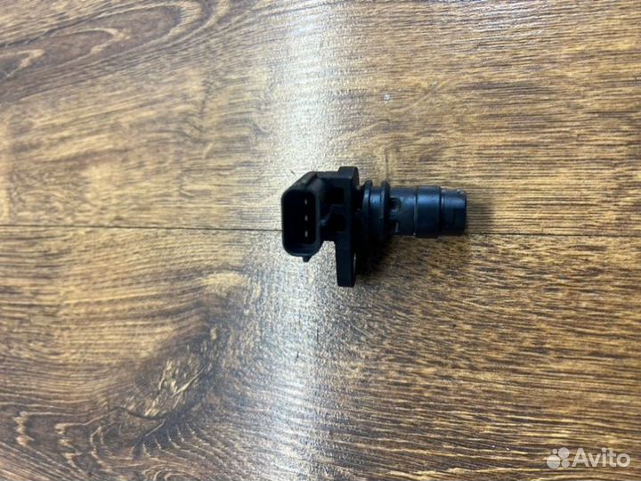 Датчик положения коленвала Volvo Xc90 внедорожник