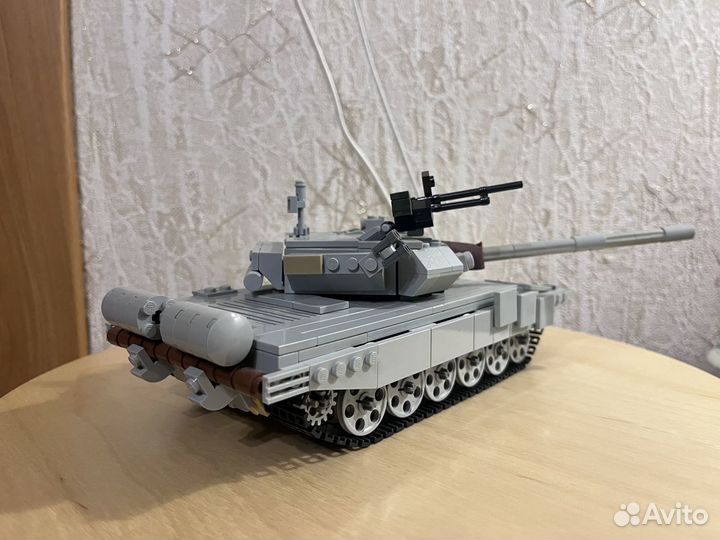 Lego T-90А 