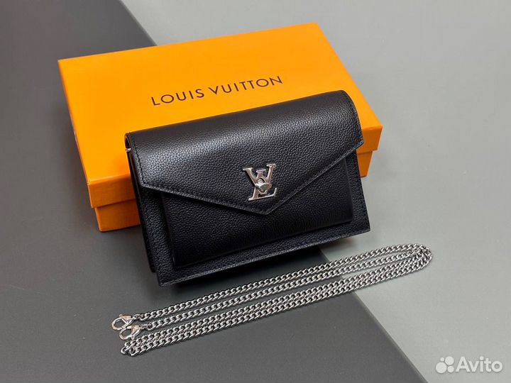 Кожаный женский клатч Louis Vuitton