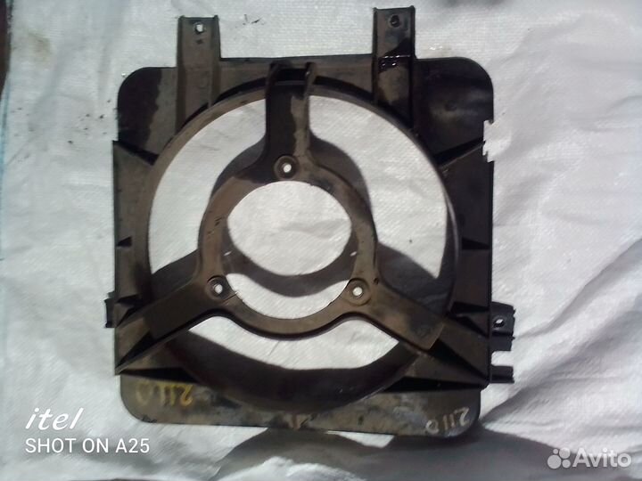 Рамка вентилятора охл.радиатора ваз2110-15