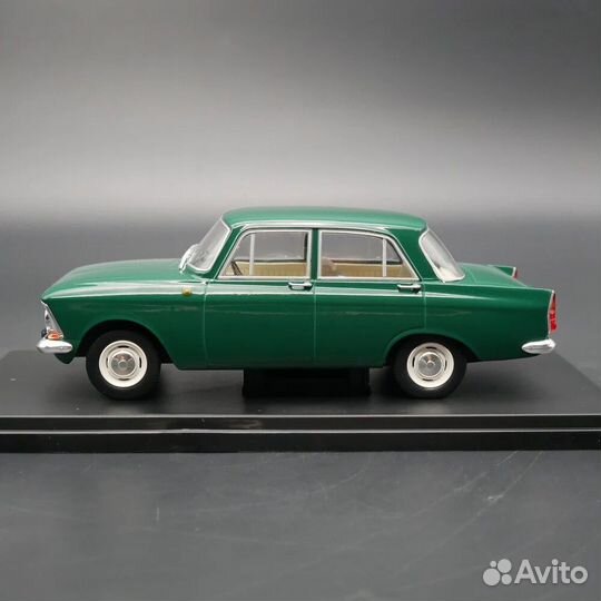 Легендарные советские автомобили Москвич 408 1/24
