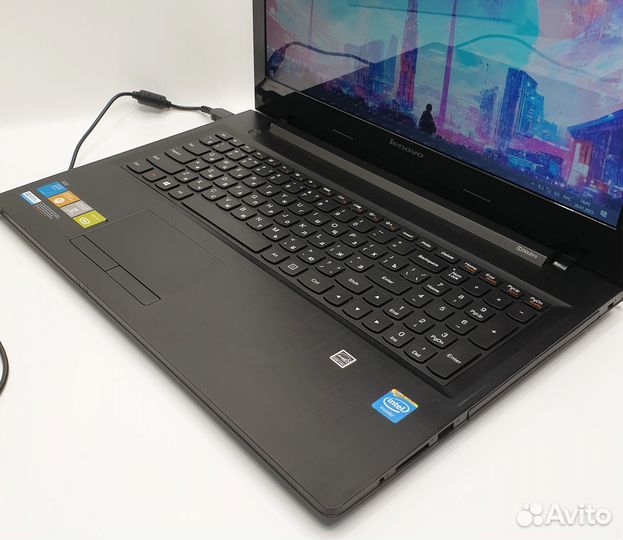 Ноутбук Lenovo
