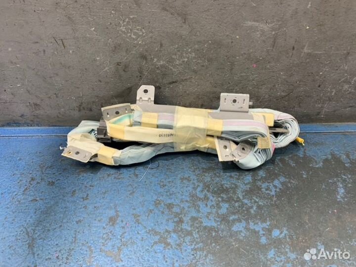 Шторка безопасности Lexus Is 2