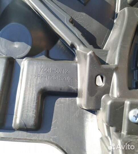 Решетка радиатора сх-5 CX5 (KF) 2017