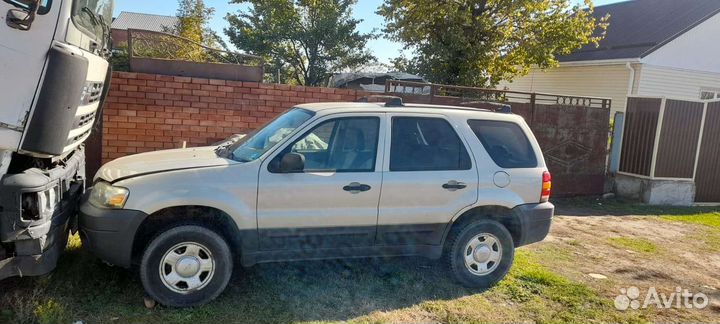 Ford Maverick 2.3мт, 2006