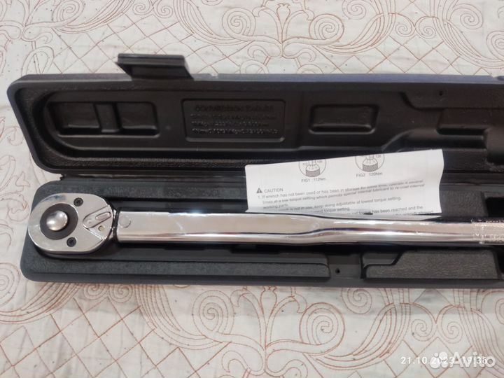 Динамометрический ключ 28-210Нм (2,9-21,4Кгс/м)