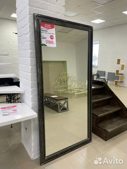 Зеркало с металлической рамкой на заказ