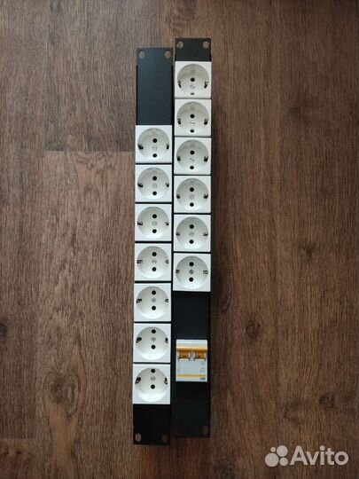 Блок розеток в стойку 19 д