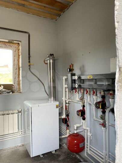 Дом 168,7 м² на участке 4 сот.