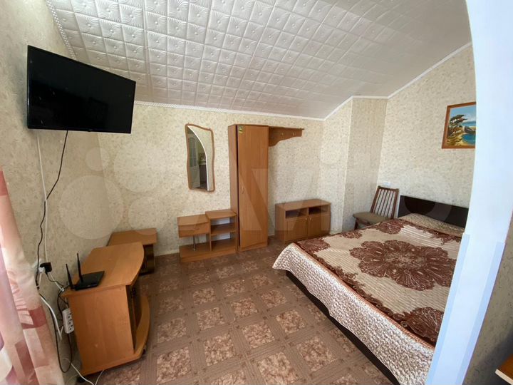 Комната 35 м², 1/2 эт.