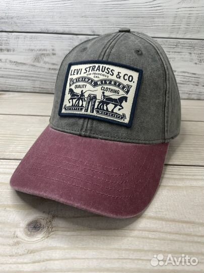 Бейсболка мужская джинсовая Levis