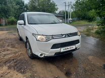 Mitsubishi Outlander 2.0 CVT, 2012, 156 000 км, с пробегом, цена 1 190 000 руб.